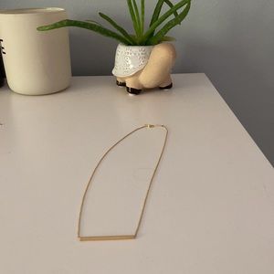 Gold bar necklace